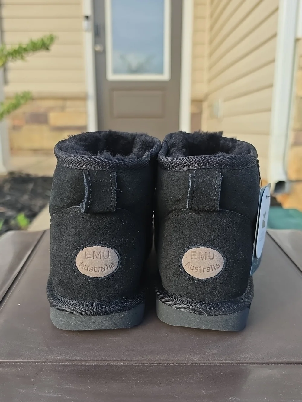 EMU Australia Stinger Micro Womens Black Boot Casual Boots Size 7 Fall Winter